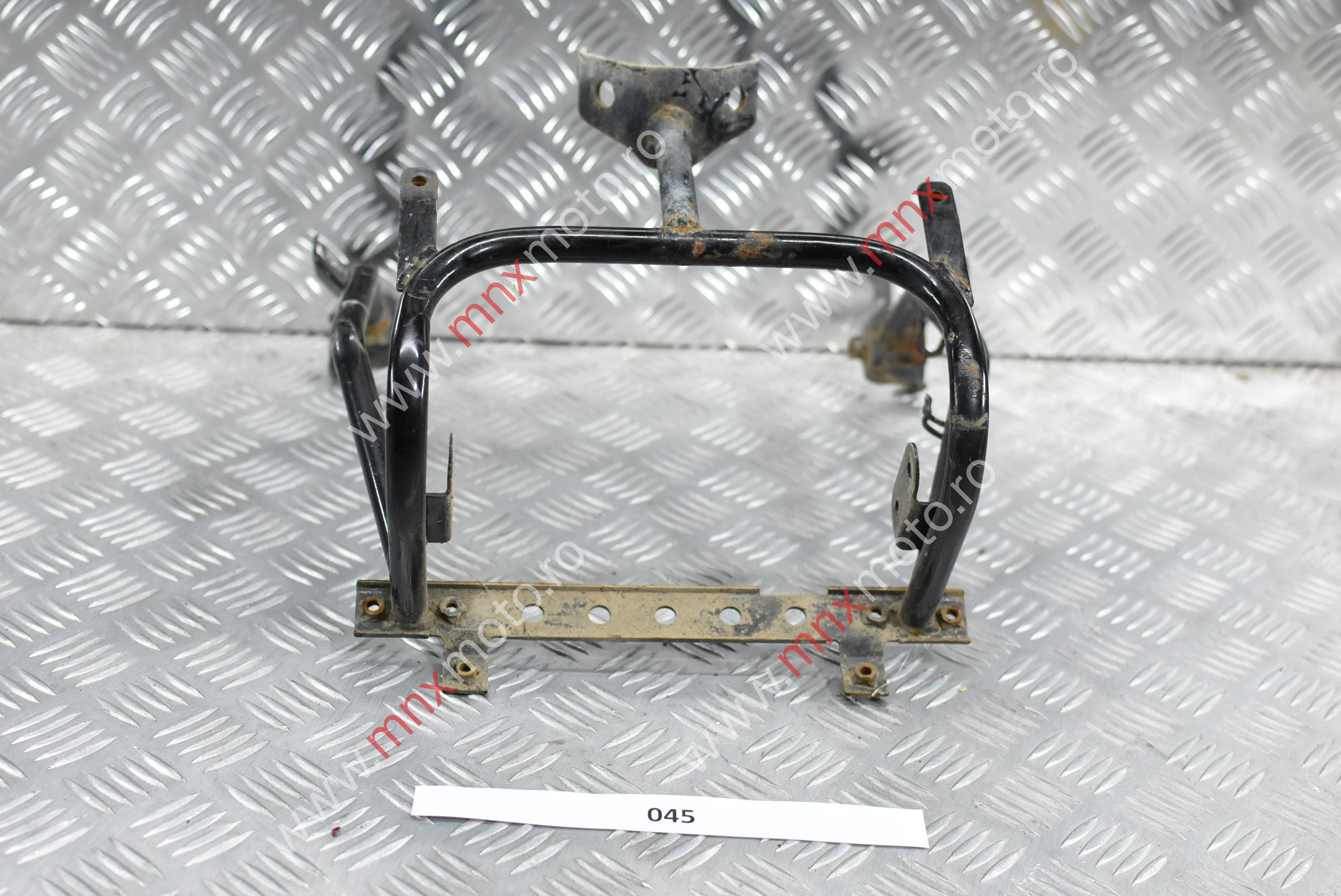 Cadru bord / Cadru far Suzuki GSX 550 ES (1984-1987)