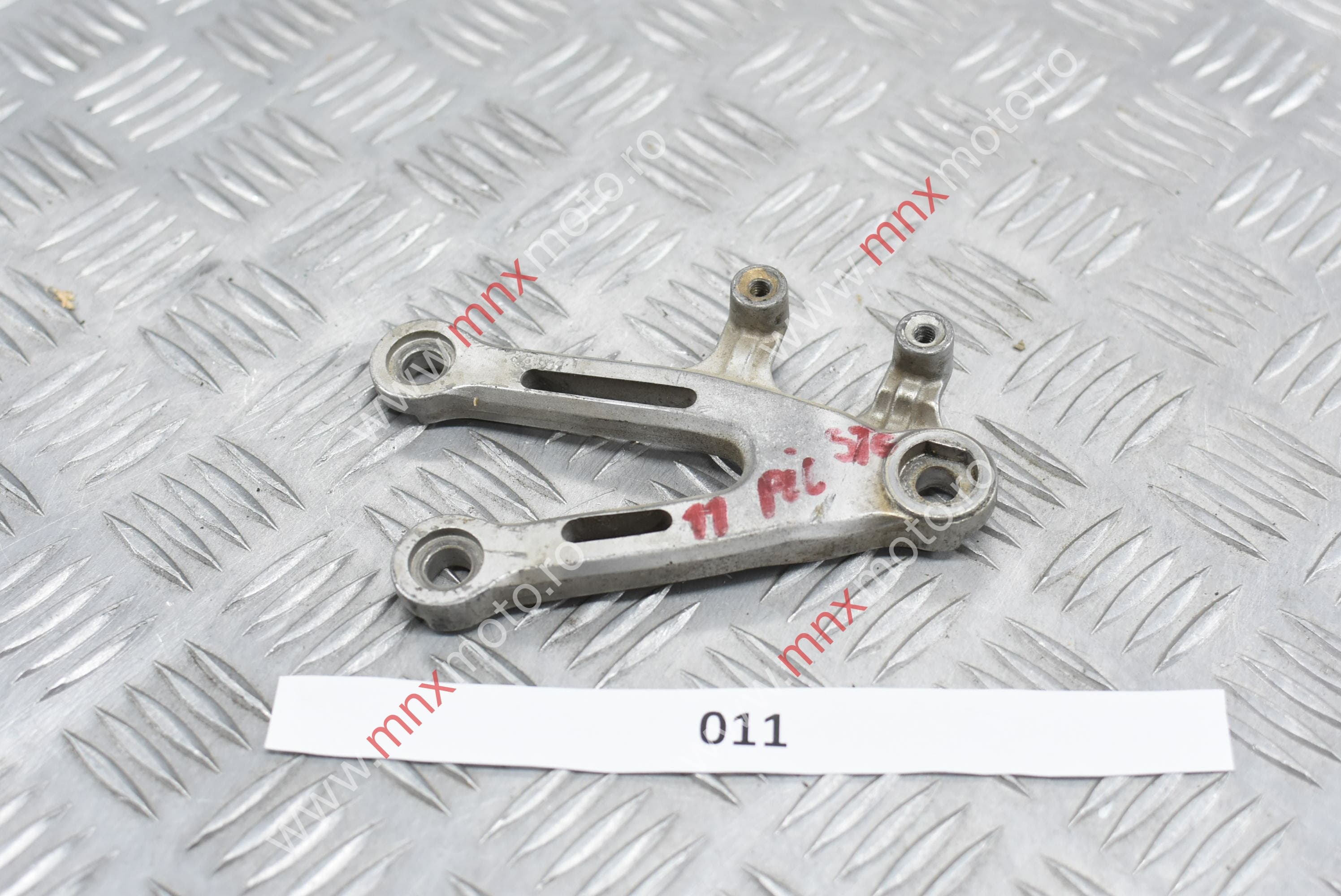 Suport scarita pilot stanga Kawasaki Ninja 600 Zx6R (1998-2002)