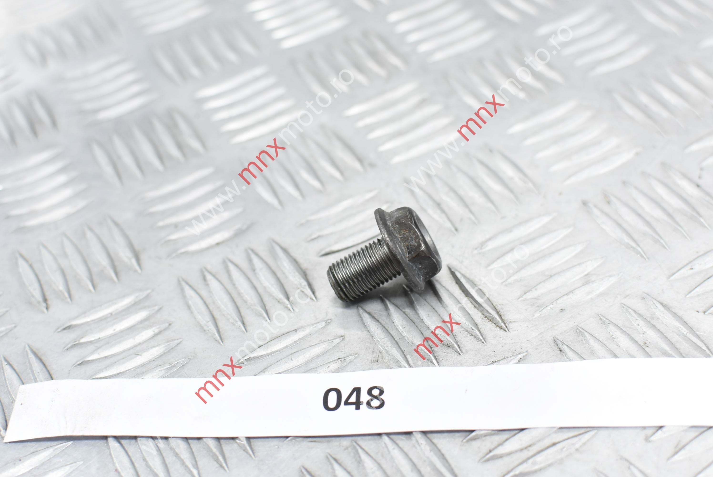 Surub ax roata fata CBF 600 N/S -PC38- (2004-2007)