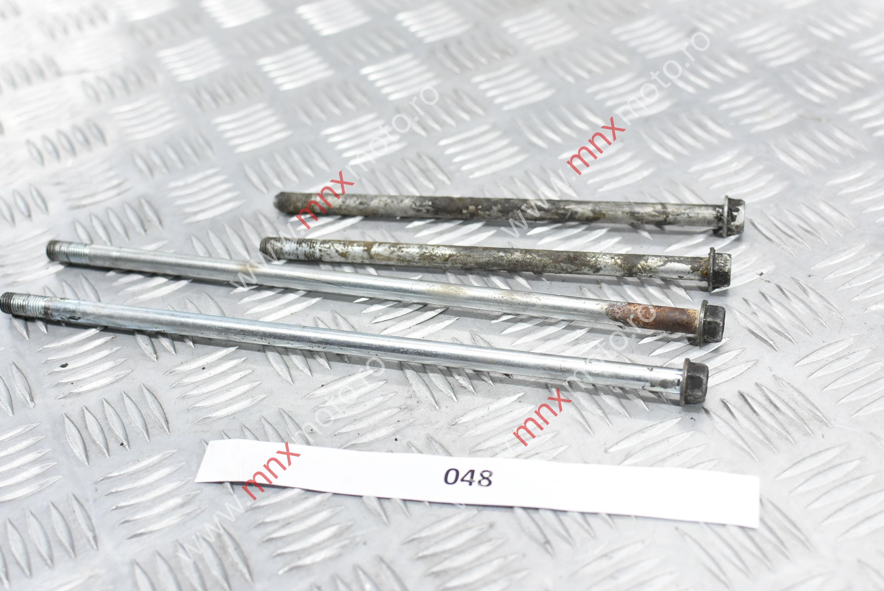 Suruburi cadru motor - CBF 600 N/S -PC38- (2004-2007)