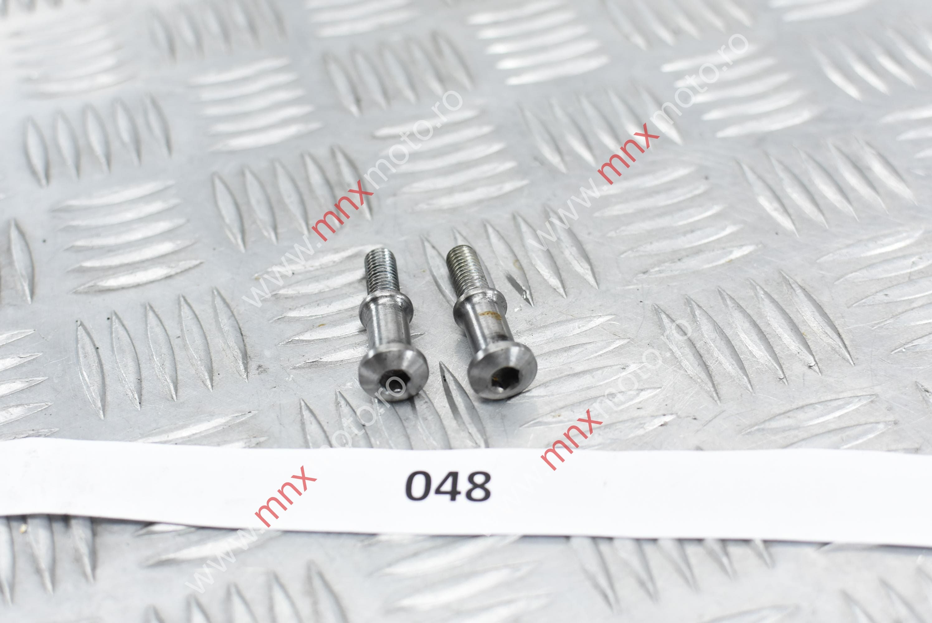 Suruburi plasa bagaje - CBF 600 N/S -PC38- (2004-2007)